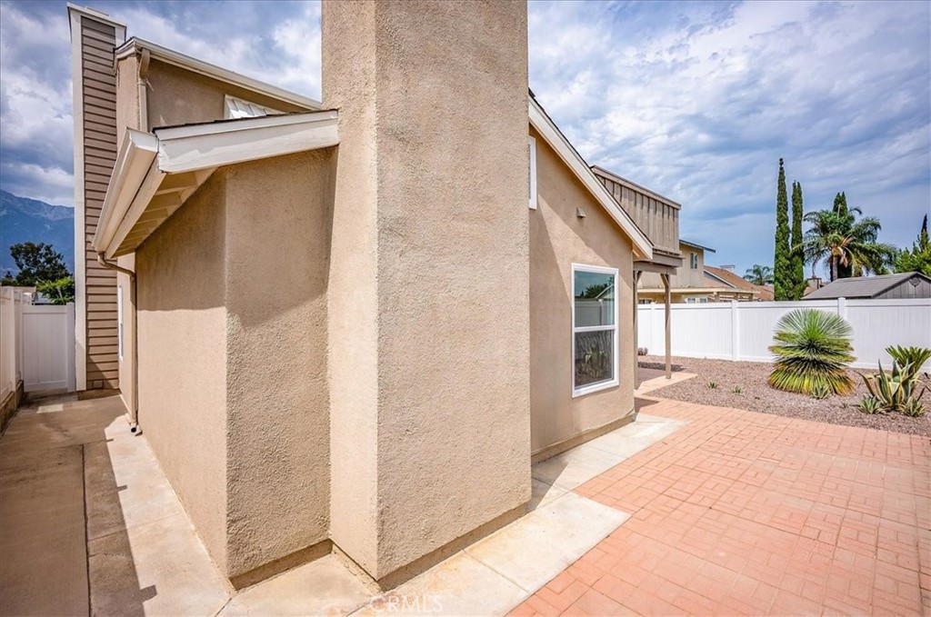 10627 Wildrose Drive Property Photo 33