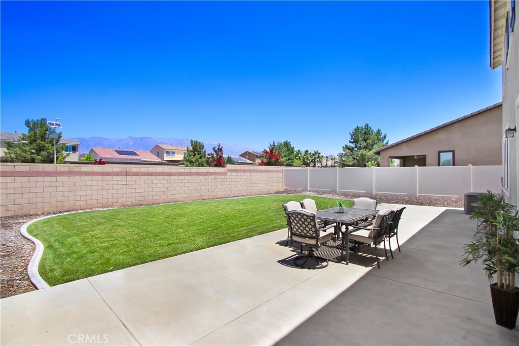 1376 Galaxy Drive Property Photo 29