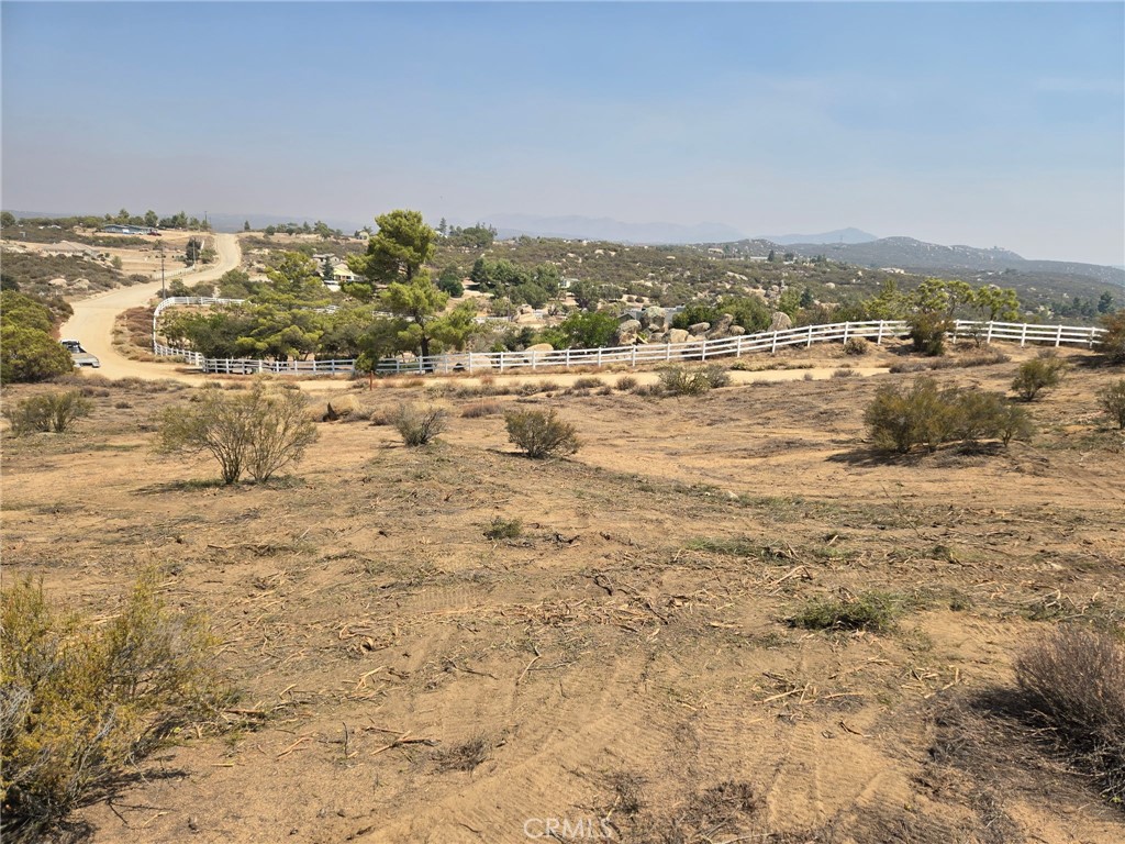 723 Arroyo Way Property Photo 2