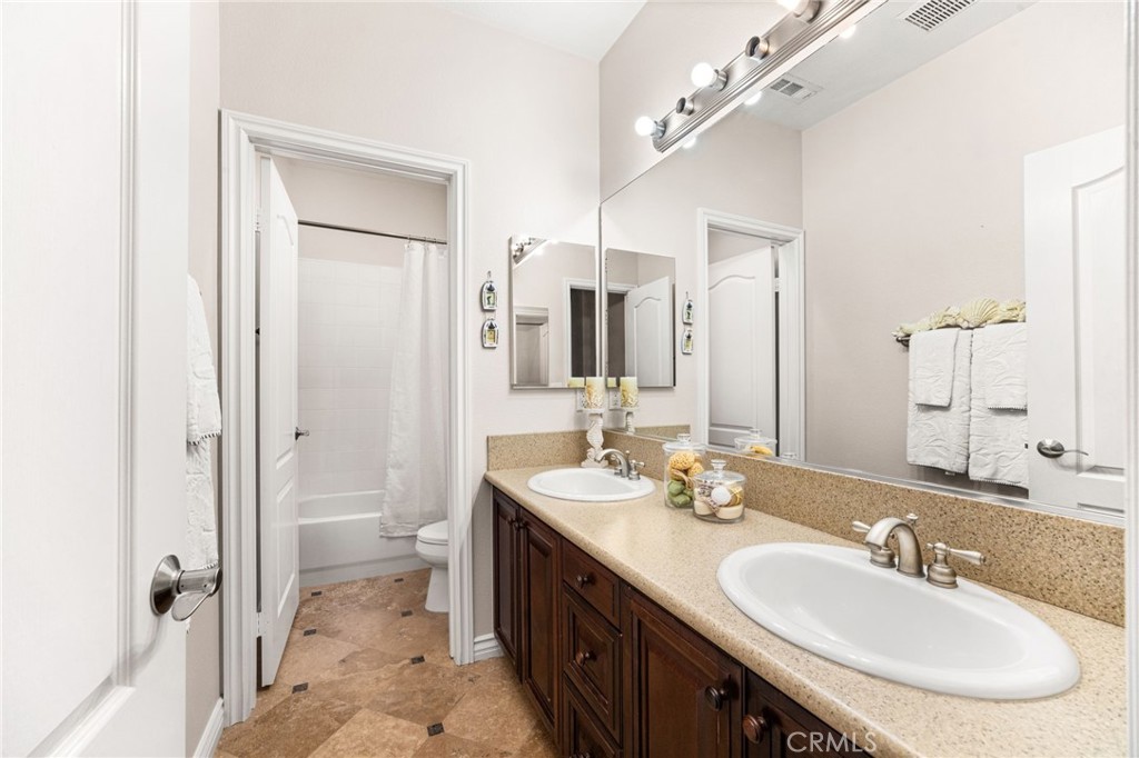 4563 Foxborough Drive Property Photo 29
