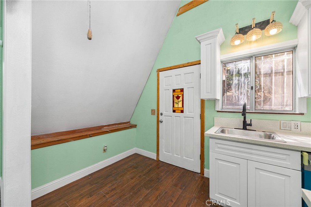 23884 Bowl Road Property Photo 10