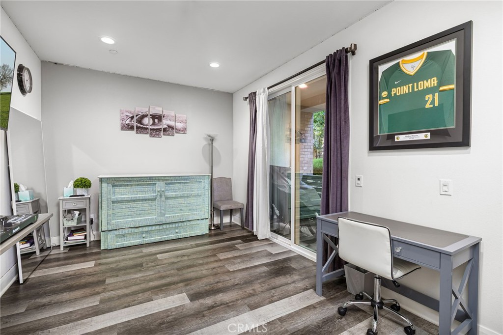 7374 Luminaire Place Property Photo 7