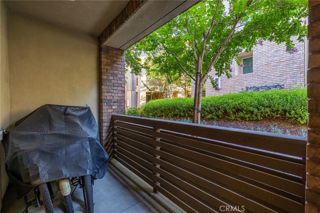 7374 Luminaire Place Property Photo 9