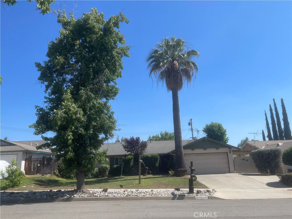 35241 Santa Rosa Drive
