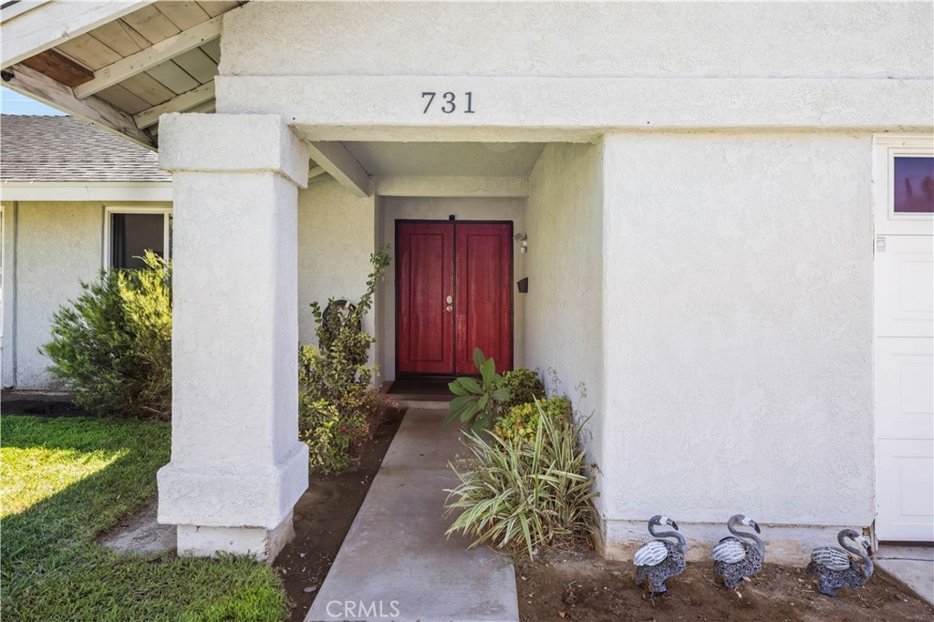 731 S Beechwood Avenue Property Photo 4
