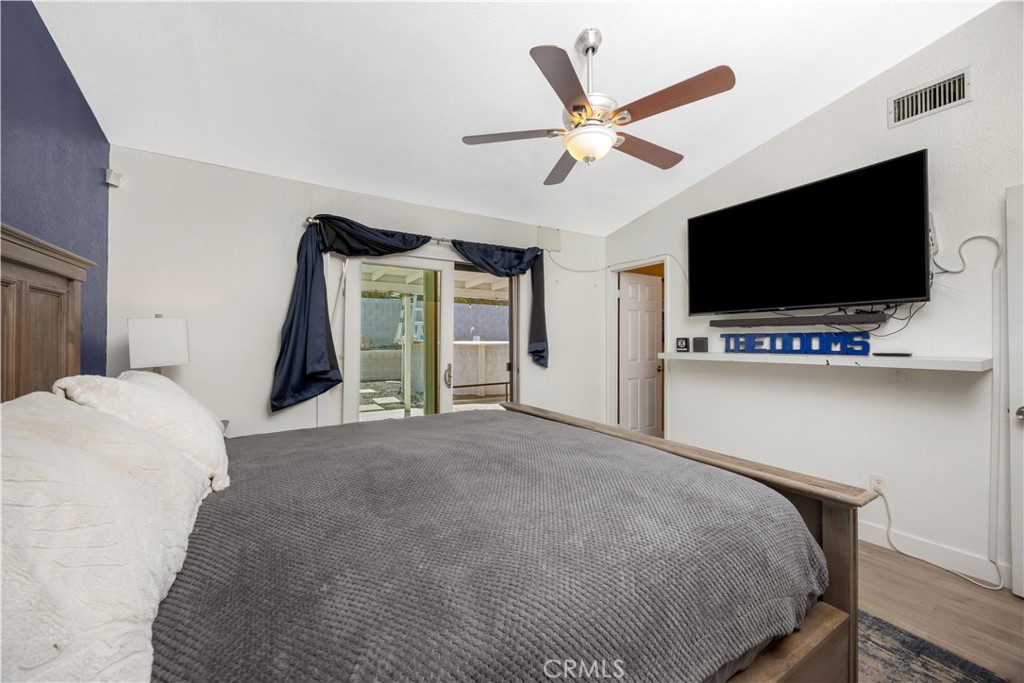 731 S Beechwood Avenue Property Photo 18
