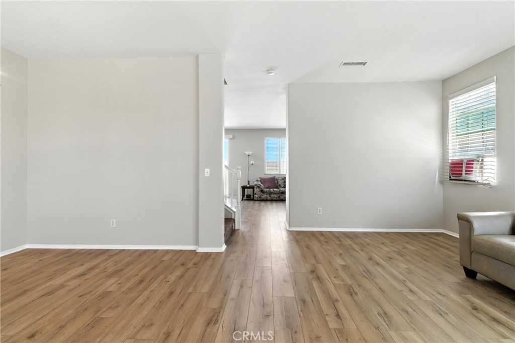 9179 Ravenswood Avenue Property Photo 5