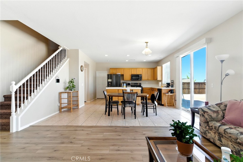 9179 Ravenswood Avenue Property Photo 10