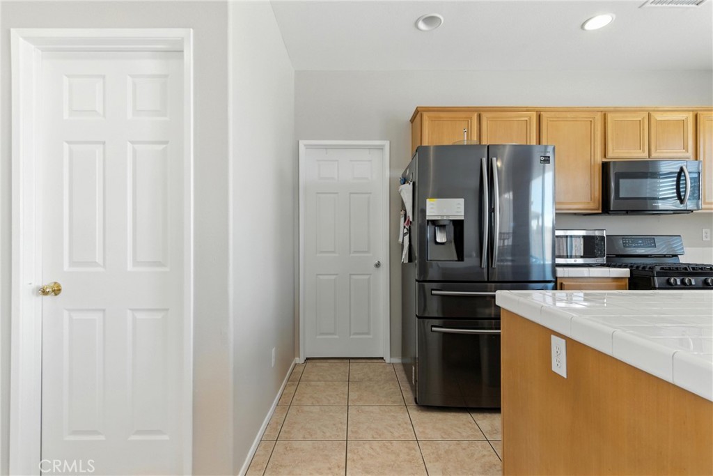 9179 Ravenswood Avenue Property Photo 15