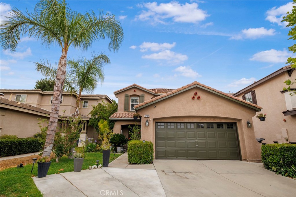 6209 Long Cove Drive Property Photo 1