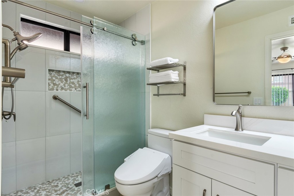 10557 Creekbridge Street Property Photo 12