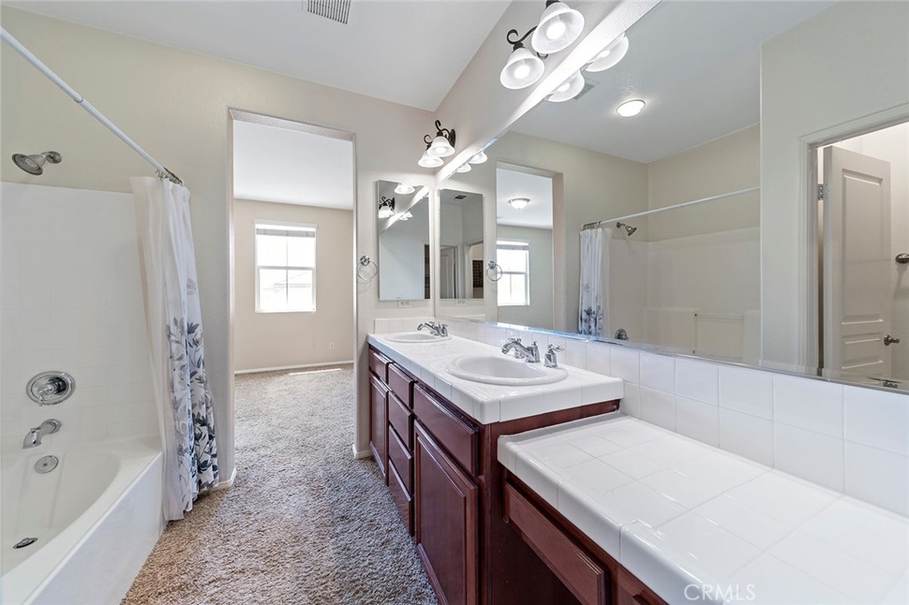 7725 Hess Place 3 Property Photo 27
