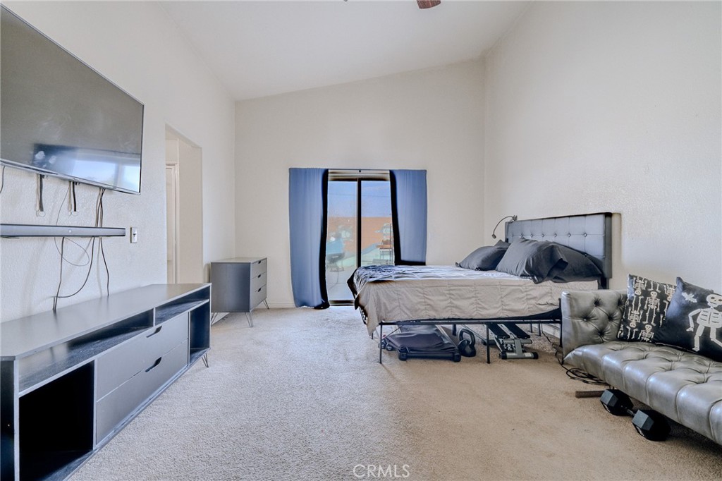14403 Caroline Street Property Photo 23