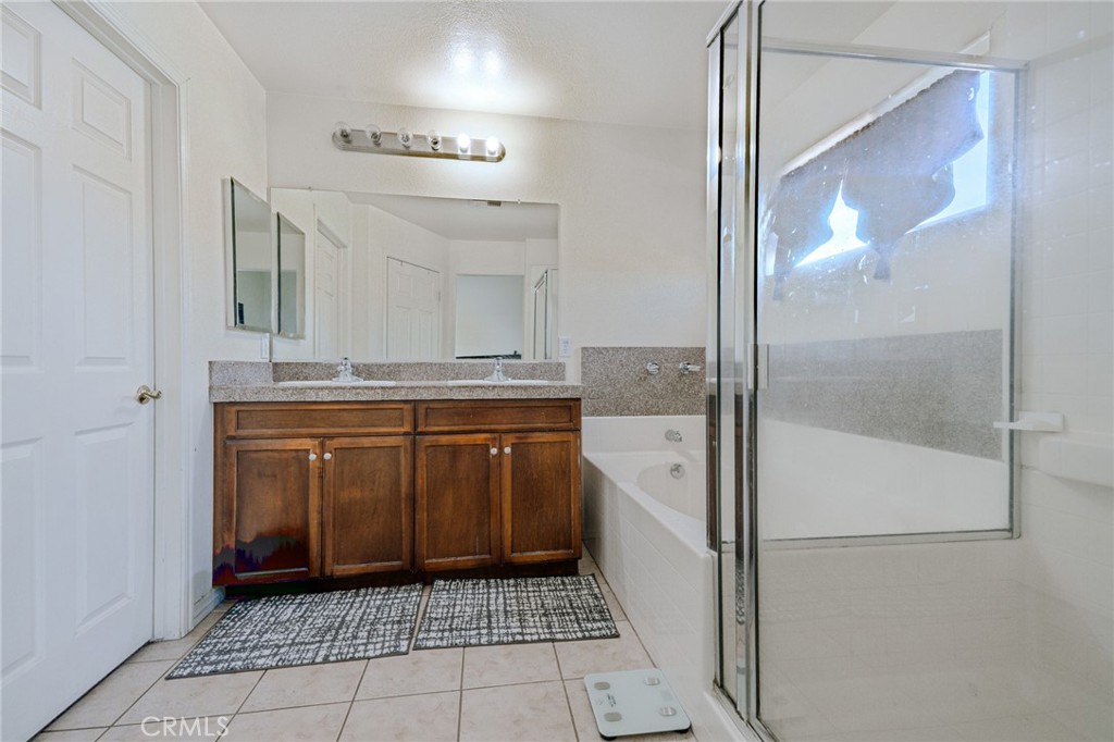 14403 Caroline Street Property Photo 25