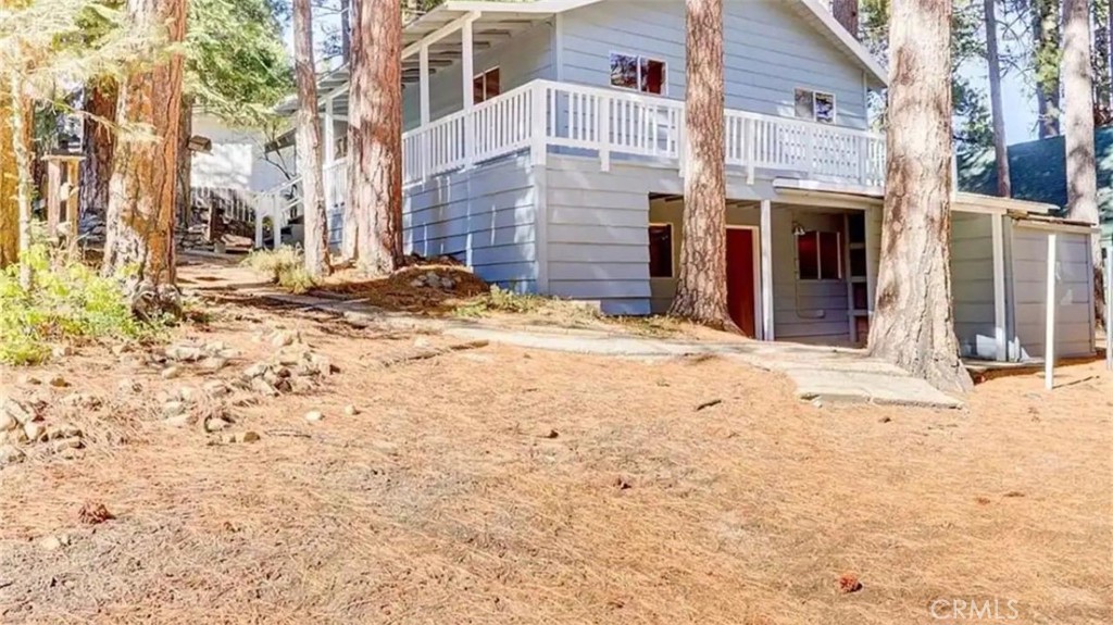 31808 Luring Pines Drive Property Photo 2