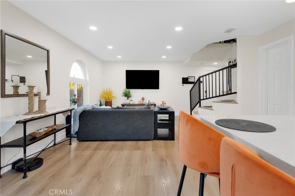 18526 Santa Fe Avenue Property Photo 13