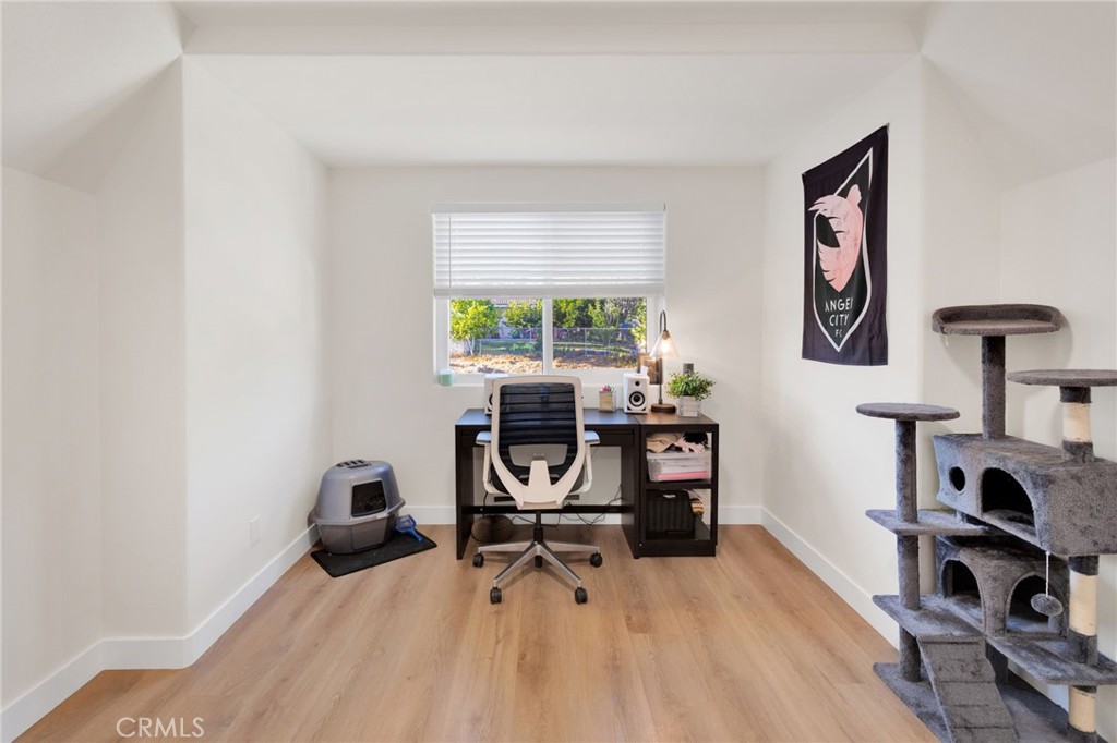 18526 Santa Fe Avenue Property Photo 34