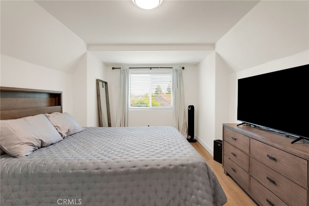 18526 Santa Fe Avenue Property Photo 39