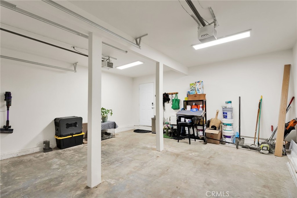 18526 Santa Fe Avenue Property Photo 46