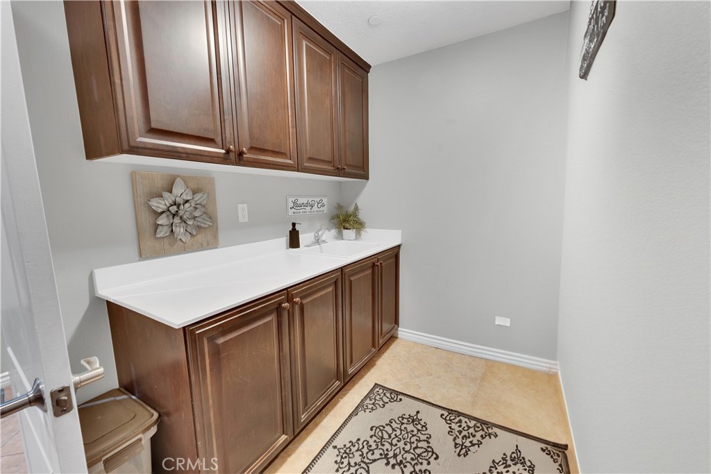 14668 Stageline Lane Property Photo 30