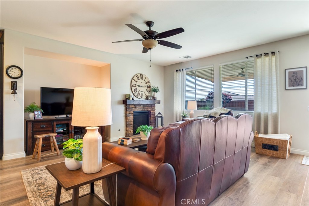 17973 Passionflower Lane Property Photo 3