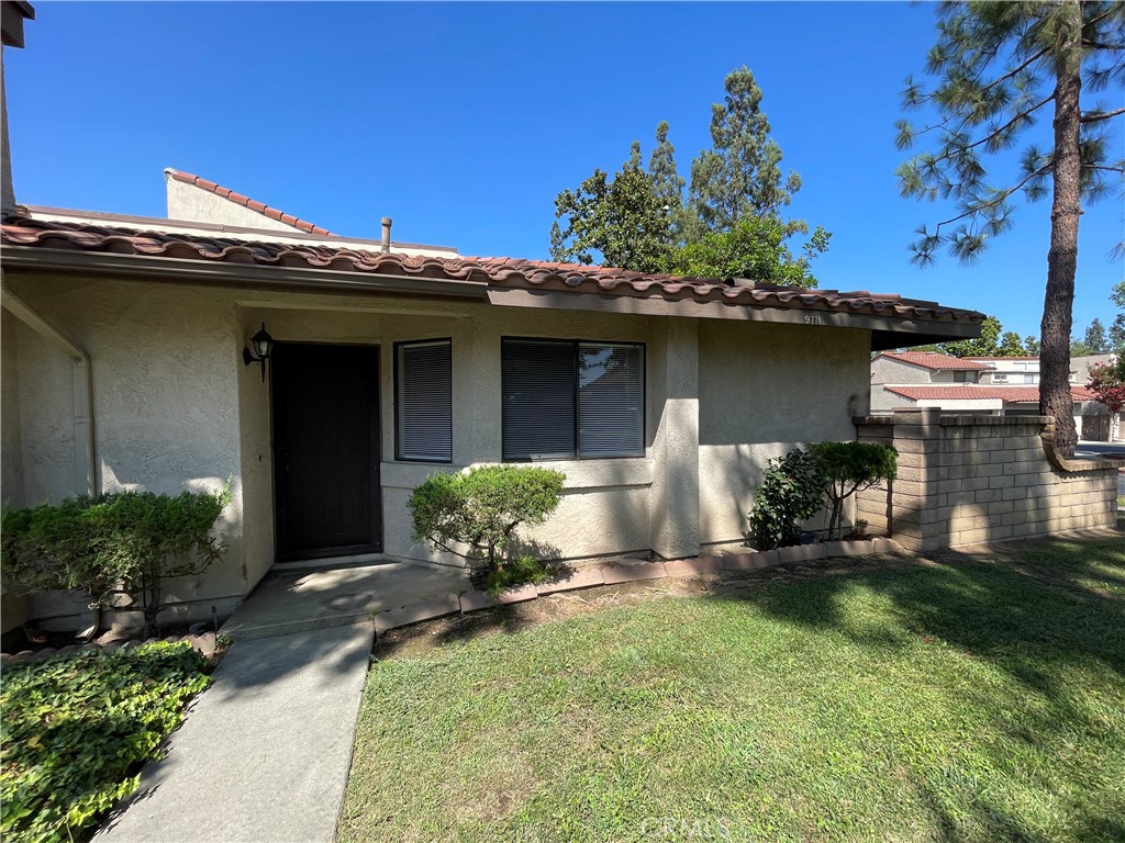 9771 Louise Way Property Photo 1