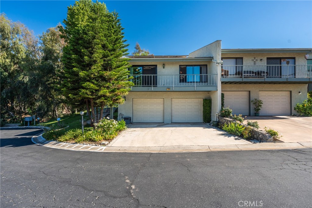 1740 Lomas Privadas Drive Property Photo 1