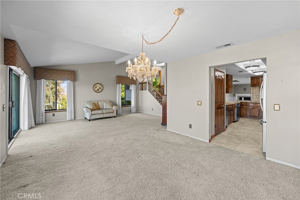 1740 Lomas Privadas Drive Property Photo 10