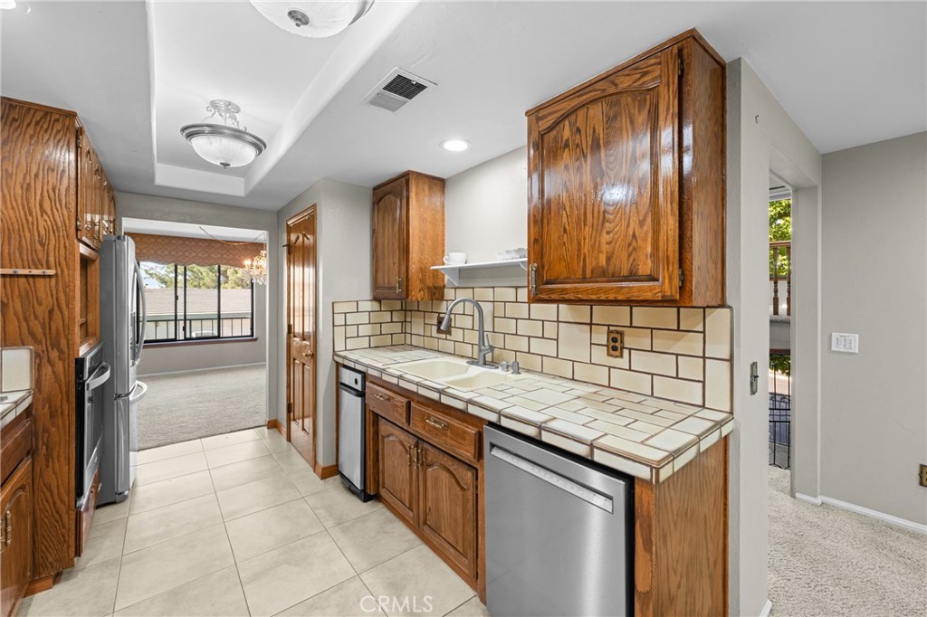 1740 Lomas Privadas Drive Property Photo 12