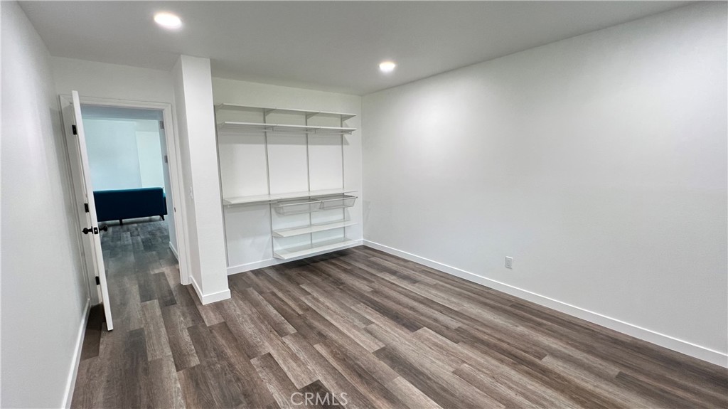 2061 W Redlands Boulevard 20d Property Photo 9