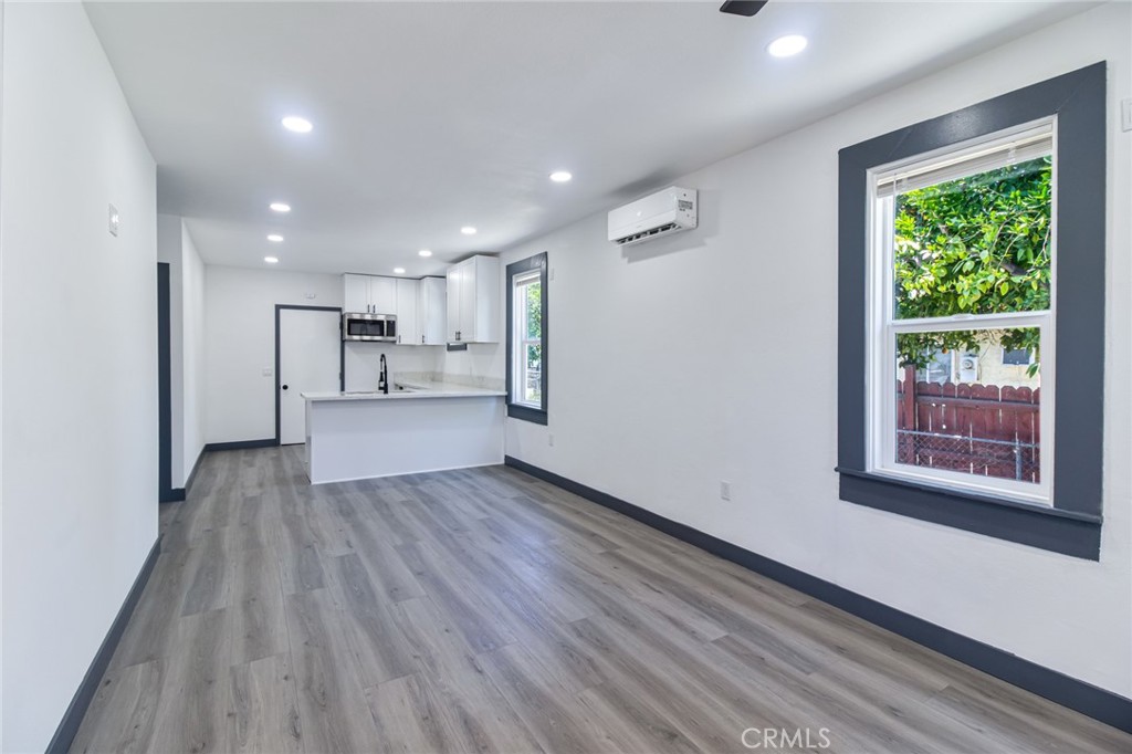 1235 Spruce Street Property Photo 17