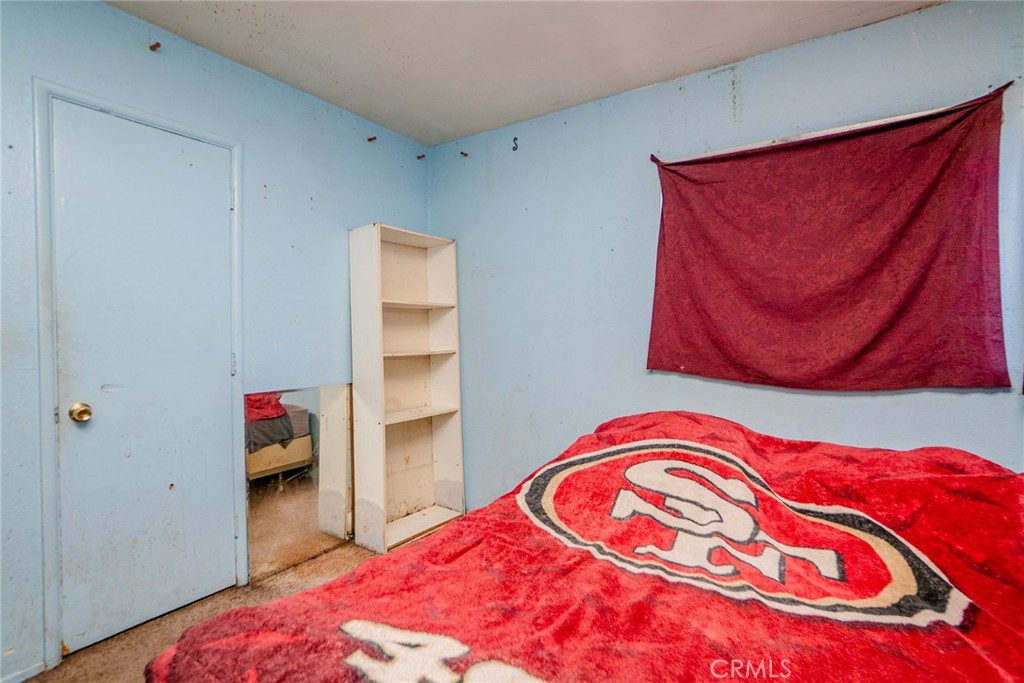 4895 N F Street Property Photo 21