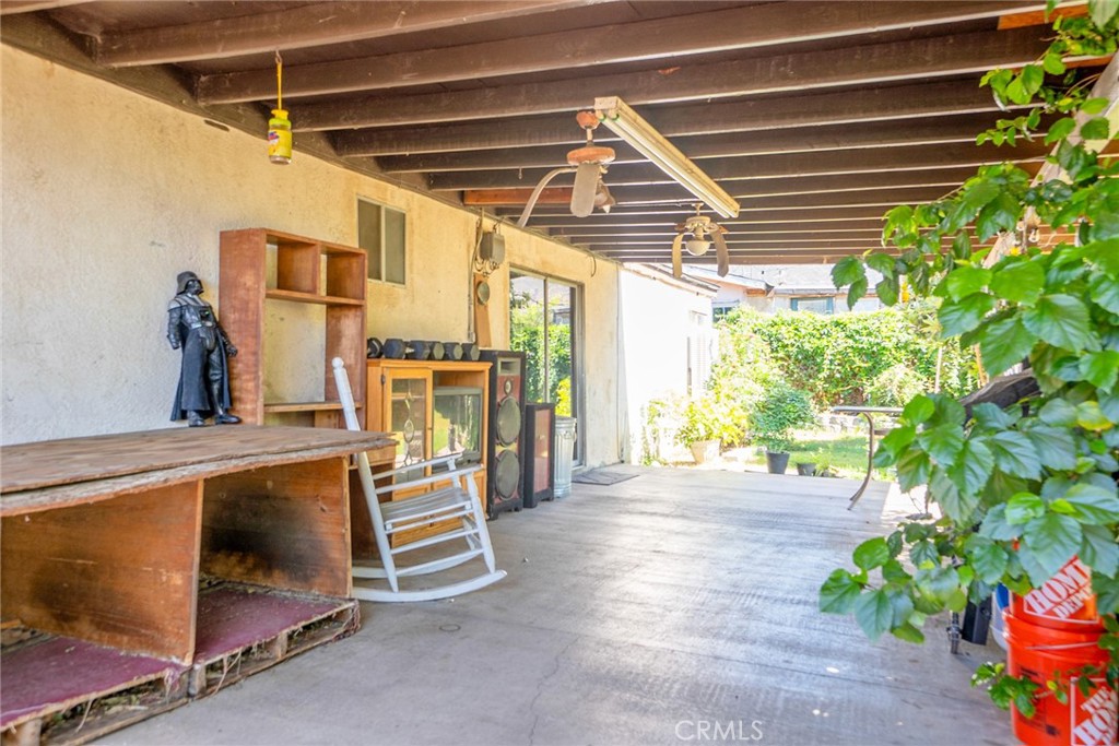 4895 N F Street Property Photo 28