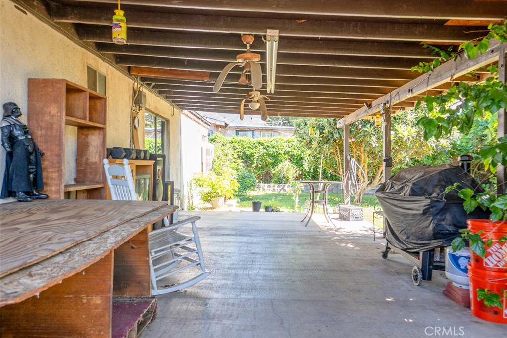 4895 N F Street Property Photo 29