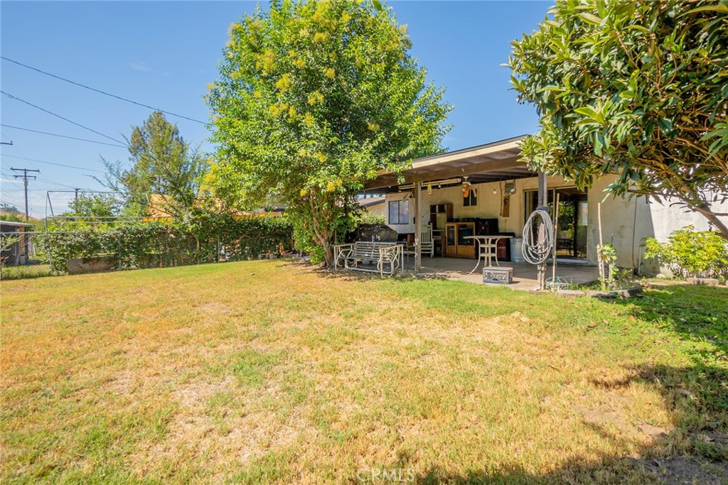 4895 N F Street Property Photo 33
