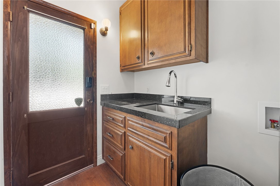 965 Lausanne Drive Property Photo 16