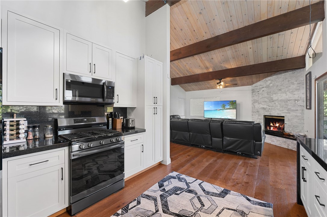 965 Lausanne Drive Property Photo 32