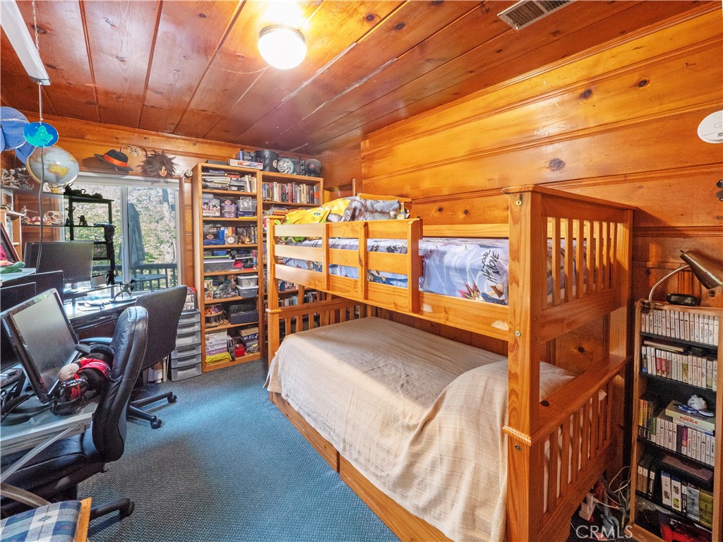 23940 Cresta Drive Property Photo 15