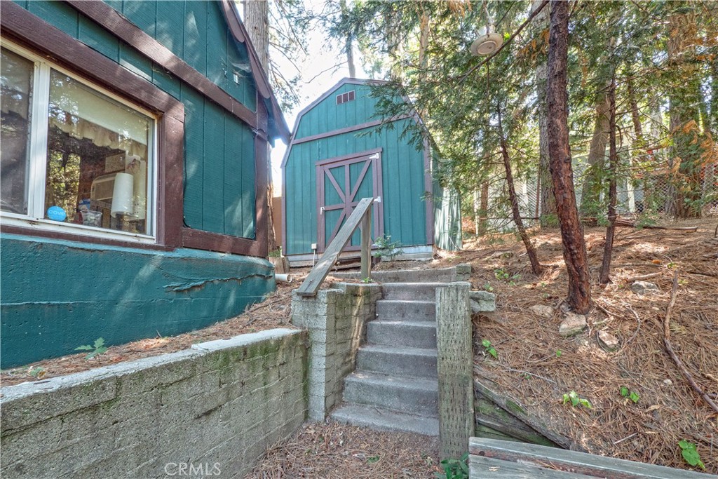 23940 Cresta Drive Property Photo 39