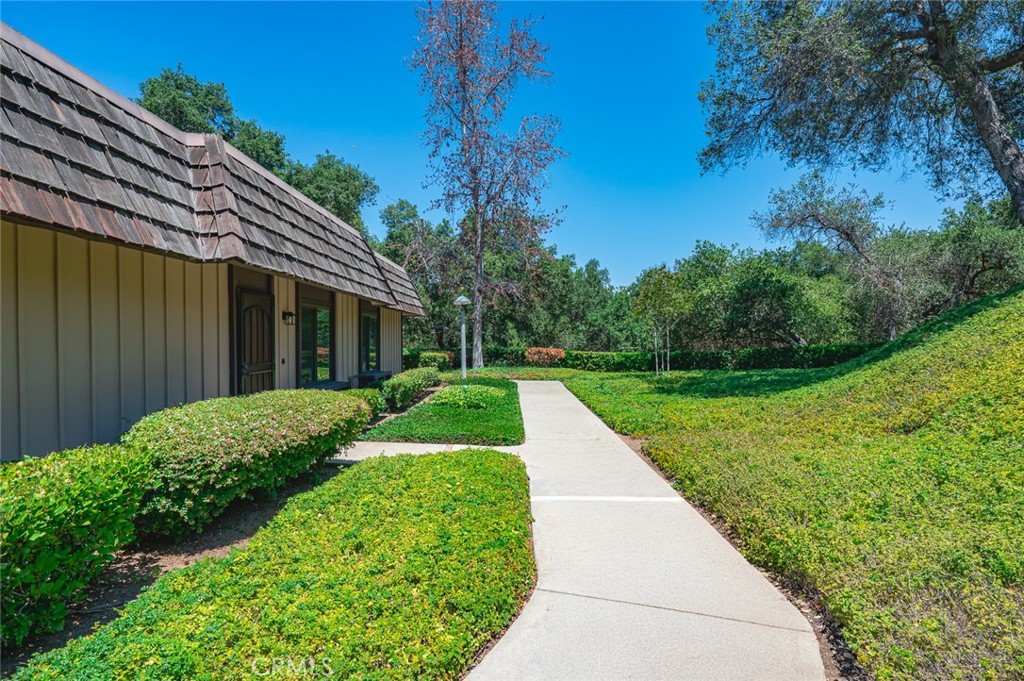 664 Driftwood Lane Property Photo 1