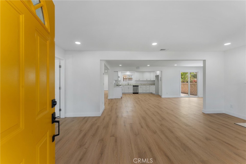 2105 Genevieve Street Property Photo 5