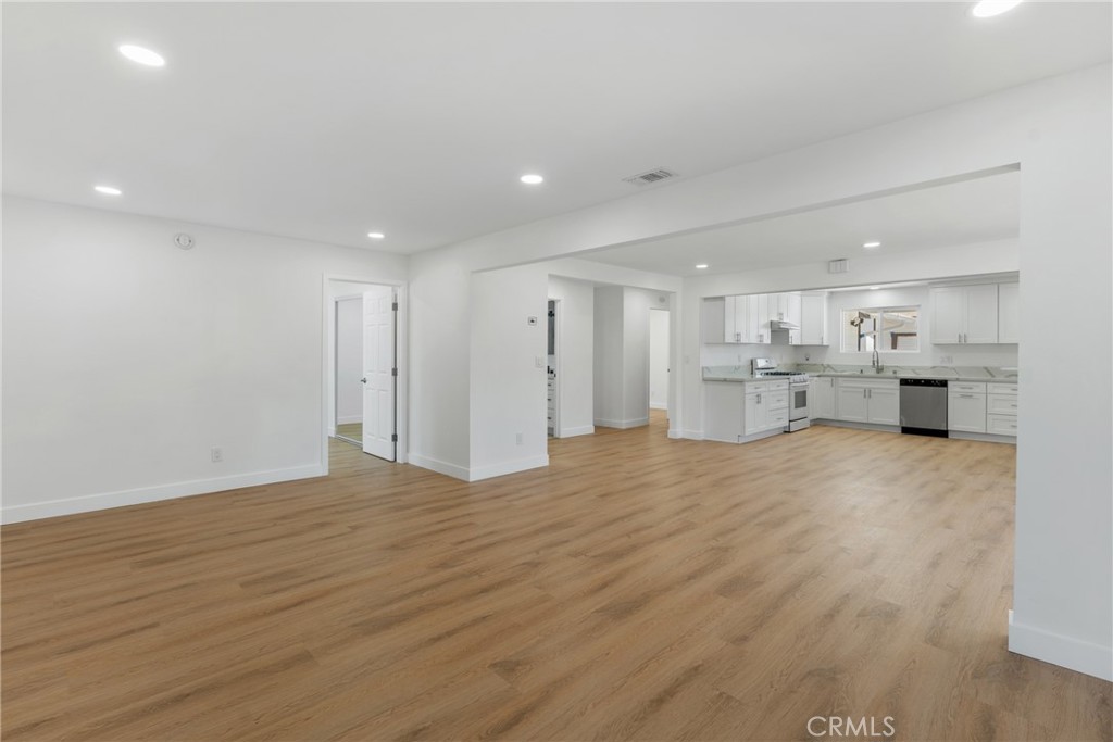2105 Genevieve Street Property Photo 8