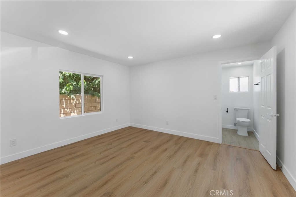 2105 Genevieve Street Property Photo 17