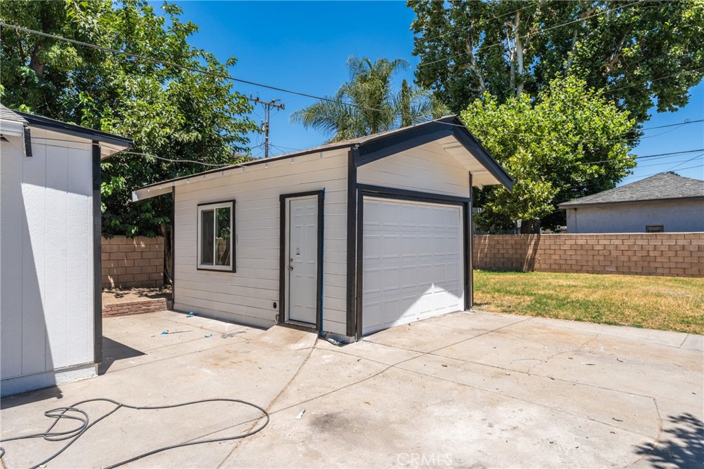2105 Genevieve Street Property Photo 27