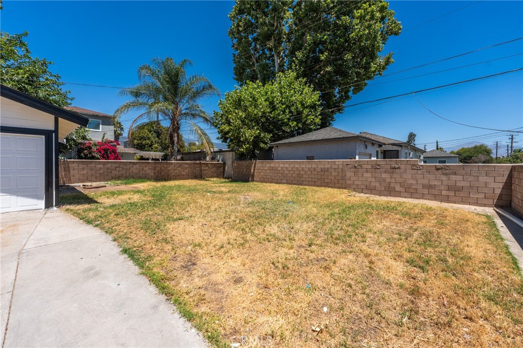 2105 Genevieve Street Property Photo 29