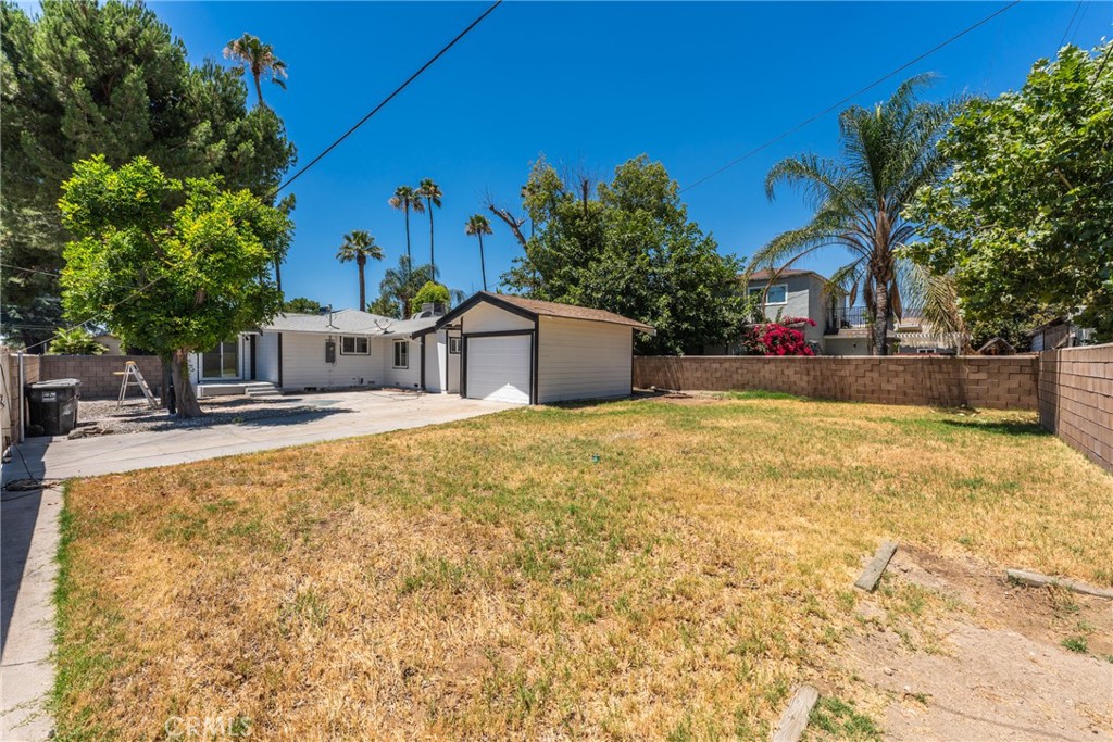 2105 Genevieve Street Property Photo 30