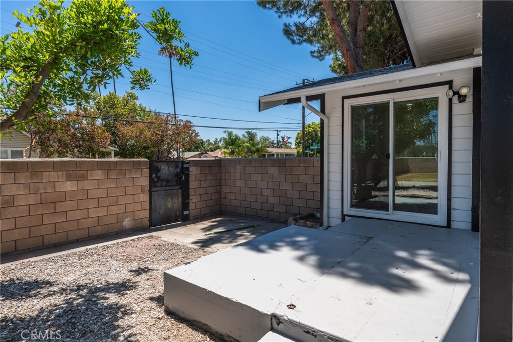 2105 Genevieve Street Property Photo 32