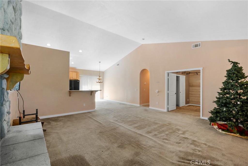 273 Pine Lane Property Photo 5