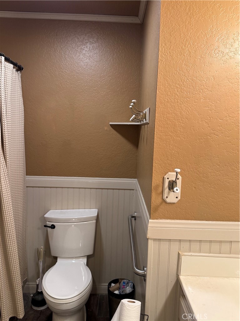 10669 Wildrose Drive Property Photo 7