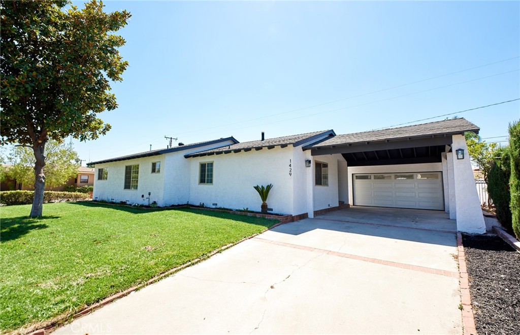 1429 N Heathdale Avenue Property Photo 1